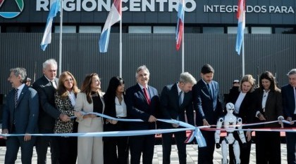 Llaryora, Pullaro y Frigerio le solicitaron al Gobierno la baja de retenciones agrícolas
